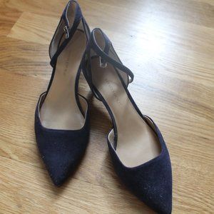 ❤️bundle me❤️Banana Republic Kitten Heel, 7.5